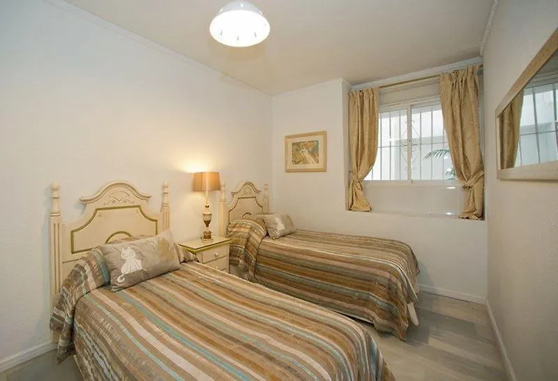 ** Hotel Apartment In Marbella Malaga 102958 Guadalmina Spain
